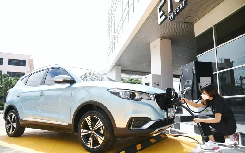 สถานีชาร์จ EleX by EGAT ประเดิมที่แรก รพ.กรุงเทพ พัทยา