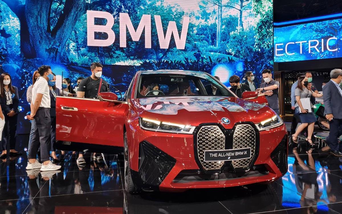 BMW อวดรถยนต์ไฟฟ้ารุ่น iX และ iX3 ในงานมหกรรมยานยนต์ครั้งที่ 38