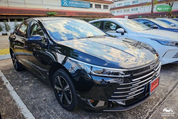 เจาะลึก BYD SEAL 5 DM-i รุ่นประหยัดใหม่ เตรียมถล่มตลาดรถยนต์ไทย