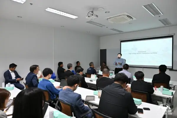 วอลโว่ คาร์ เปิดศูนย์ปฏิบัติการ โชว์มาตรฐานซ่อมบำรุง EV